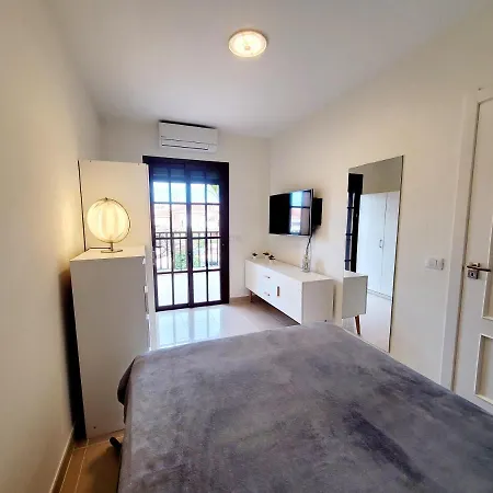 Luxus Apartment Atlantico 아파트 아로나
