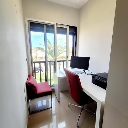 Luxus Apartment Atlantico * Арона